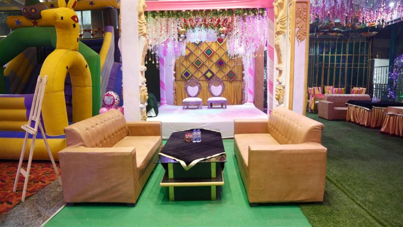 Theme Decor