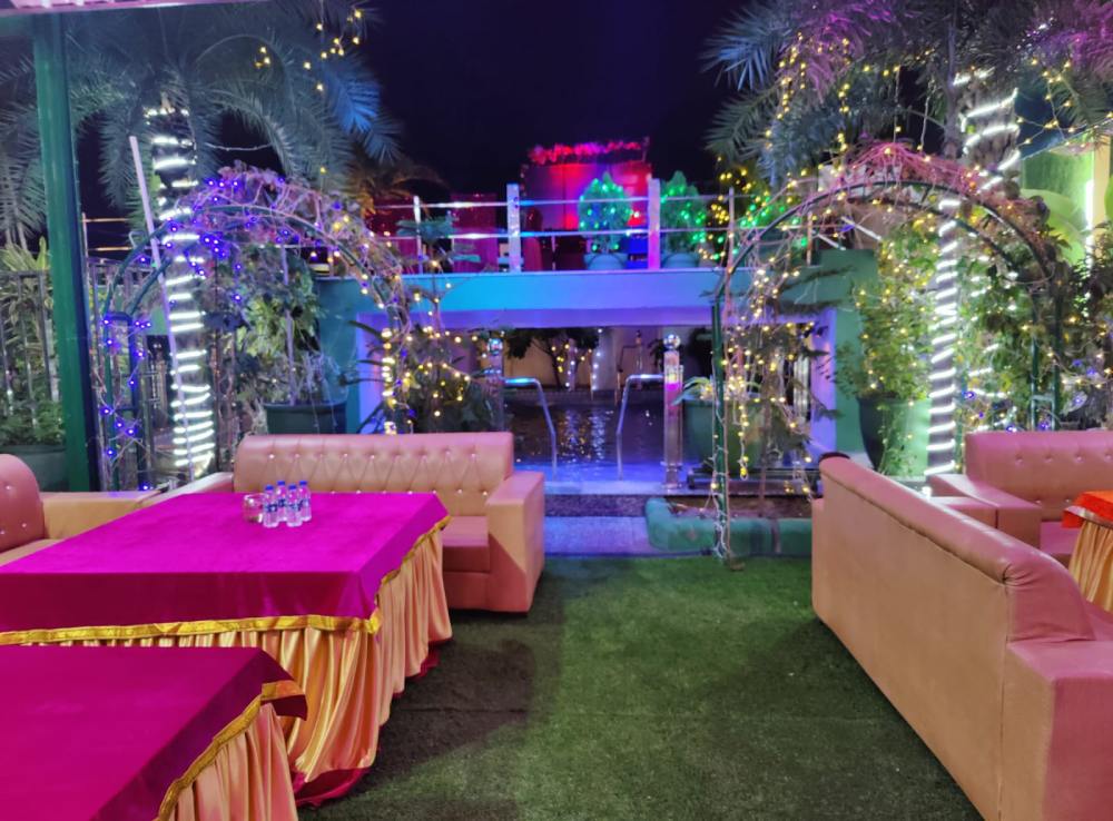 Poolside & Terrace Hall